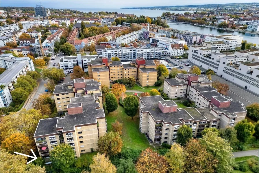 Drohnenaufnahme - Wohnung kaufen in Konstanz - Geräumige 4-Zimmerwohnung inklusive TG-Stellplatz – bezugsfrei und vielseitig! 