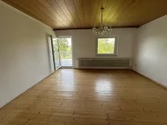 Schlafzimmer mit Zugang Balkon