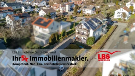 Luftbild Hausansicht - Haus kaufen in Bodman-Ludwigshafen - Dreifamilienhaus in ruhiger Wohnlage - nur 900 m zum Bodensee