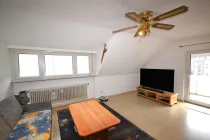 Wohnzimmer DG