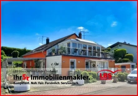 Aussenansicht - Haus kaufen in Schweich - Top-Lage in Schw.-Issel, 3 WE, genügend Stellplätze