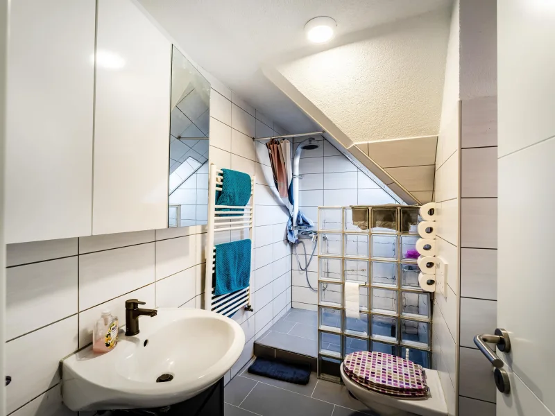 Badezimmer DG