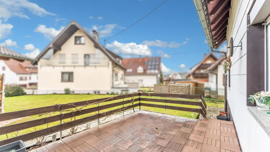 Terrasse mit Garten