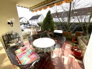 Teilüberdachte Terrasse