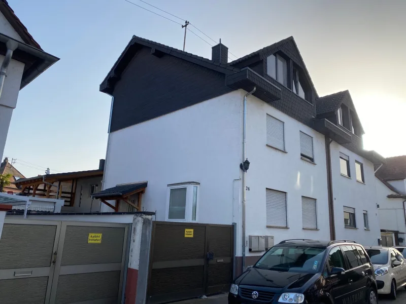 Hausansicht - Haus kaufen in Frankenthal - 4 FH - Ideale Generationen Immobillie