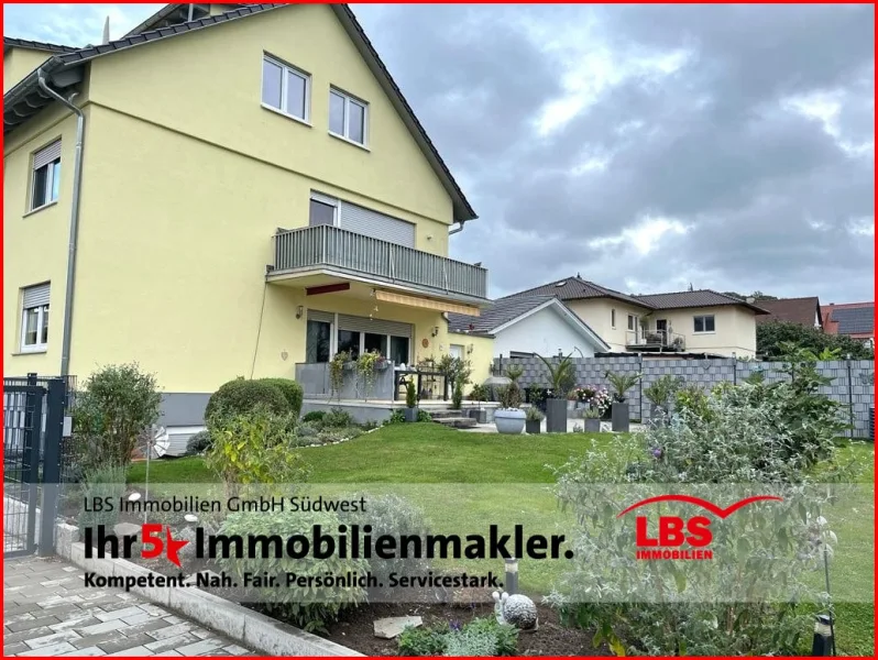 Gartenseite mit Balkon - Wohnung kaufen in Weinheim - Traumhafte Eigentumswohnung in bester Lage