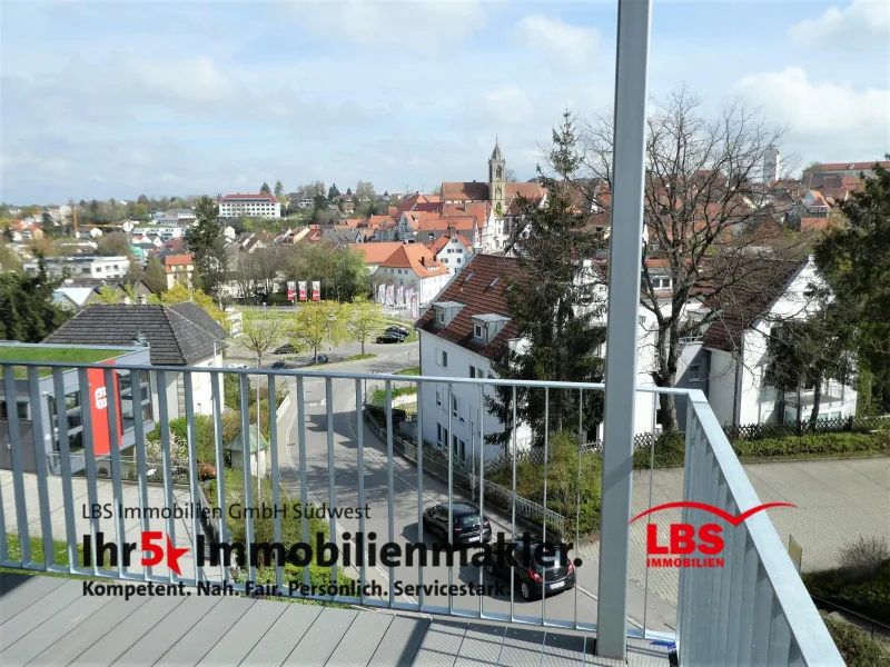 Umwerfender Blick vom Balkon - Wohnung mieten in Pfullendorf - Exklusives Wohnen mit einzigartigem Ausblick!