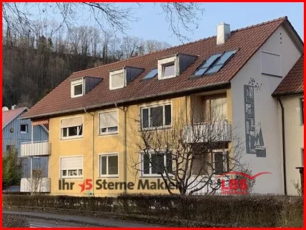 Süd-West-Ansicht - Haus kaufen in Sulz - 6-Familienhaus in bevorzugter Wohnlage