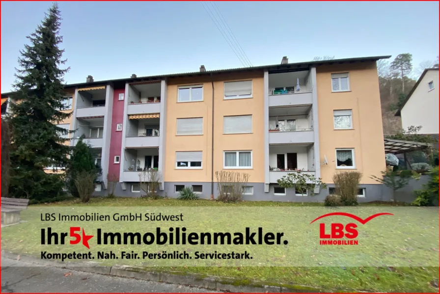 Außenansicht - Wohnung kaufen in Oberndorf - Etagenwohnung direkt am Neckar "Bikiniblick" mit Garage