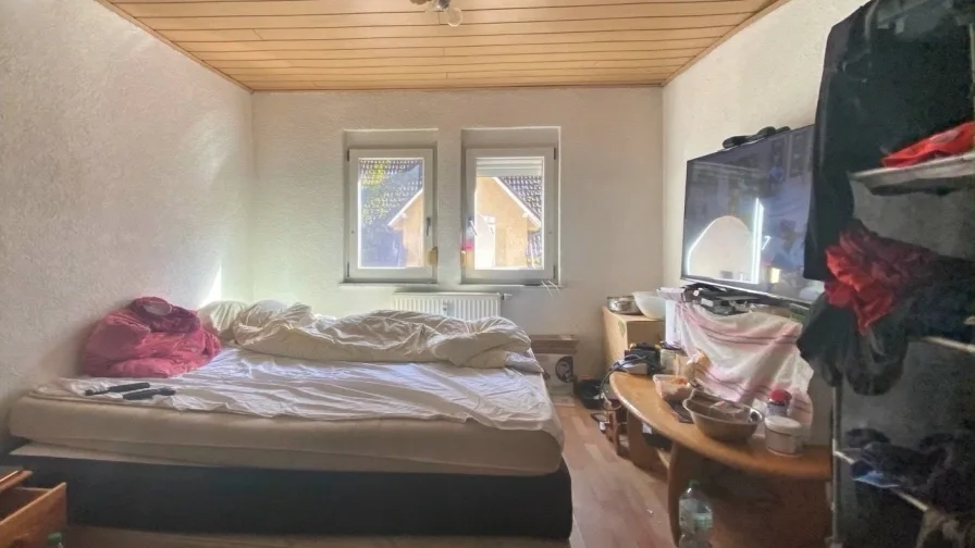 Schlafzimmer DG