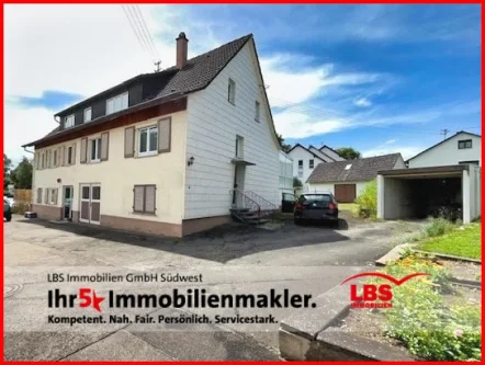 Außenansicht - Haus kaufen in Wellendingen - RESERVIERT!!!  Doppelhaus mit großem Grundstück