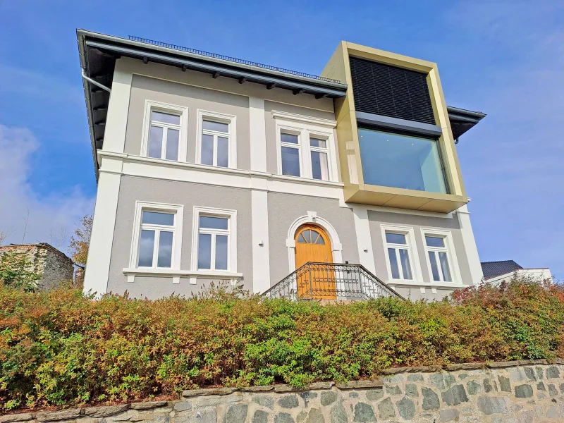  - Haus kaufen in Naila/OT Marlesreuth - "Smarthome" Villa im exklusiven Stil
