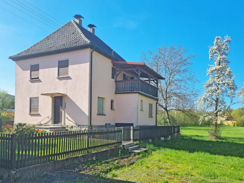  - Haus kaufen in Marktrodach/Zeyern - "Kaffeemühle" mit Balkon & Garten in naturnaher Lage