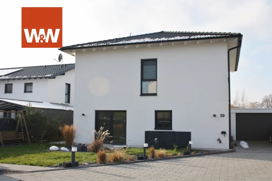  - Haus kaufen in Büdingen - Niedrigenergie - Einfamilienhaus mit Doppelgarage - bezugsfrei