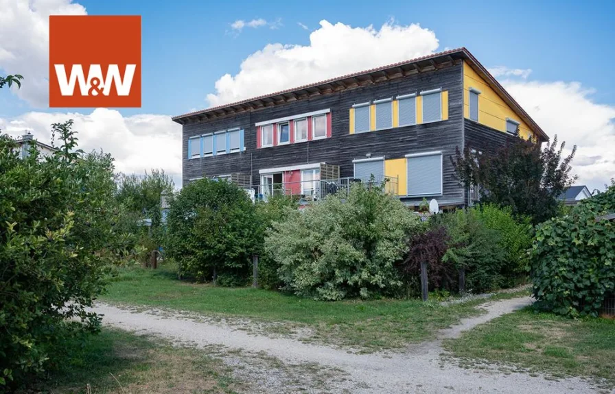 DSC_8507-15 - Haus kaufen in Landshut/Altdorf - Zwei in Einem!! Sonniges Haus sucht neue Familie - Südterrasse und Balkon - Energiesparwunder!!!