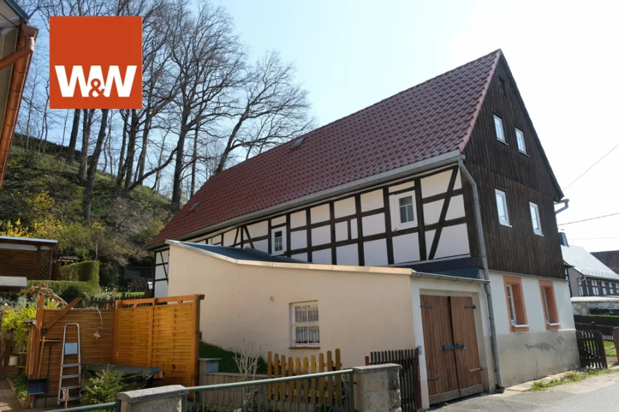 Ansicht - Haus kaufen in Waldenburg - Wunderschönes Fachwerkhaus