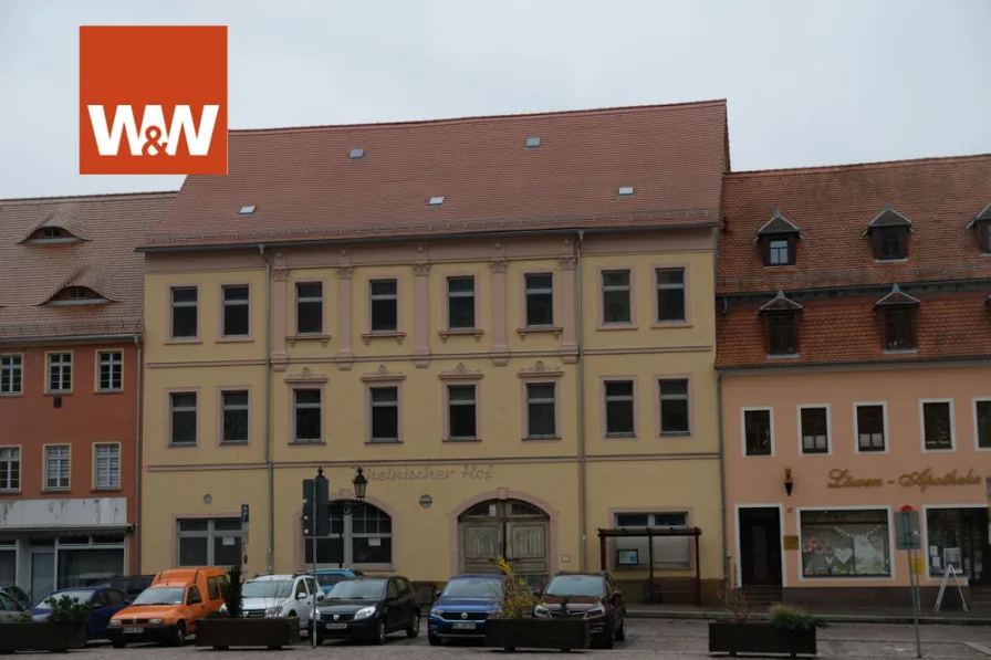 Ansicht - Haus kaufen in Rosswein - Wohn-und Geschäftshaus zum sanieren direkte Marktlage in Roßwein