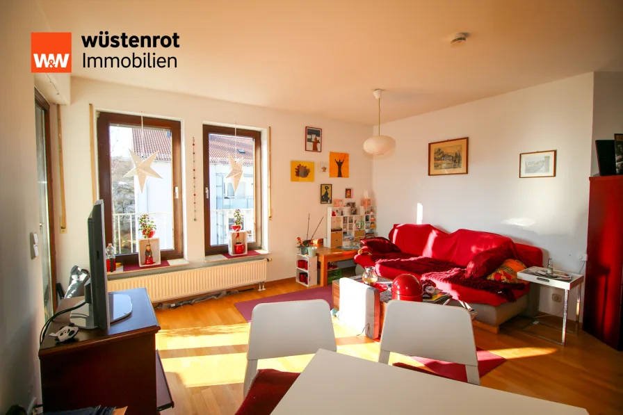 Wohnzimmer - Wohnung kaufen in Wiesbaden - 2-Zi.-Wohnung mit Aufzug - TG-Stellplatz - Balkon *** PROVISIONSFREI für den Käufer ***