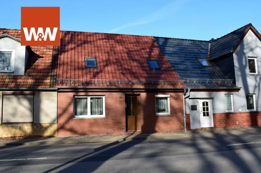 1.-RMH-Strassenansicht - Haus kaufen in Grimmen - Klein-Fein-Mein!