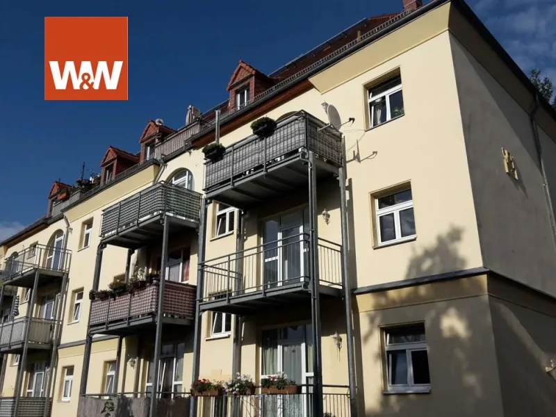 Balkon - Wohnung kaufen in Zwickau - Zwickau, Jogichesstr. vermietete 3 Raumwohnung mit Balkon in Top-Lage (vollsaniert in 2000)