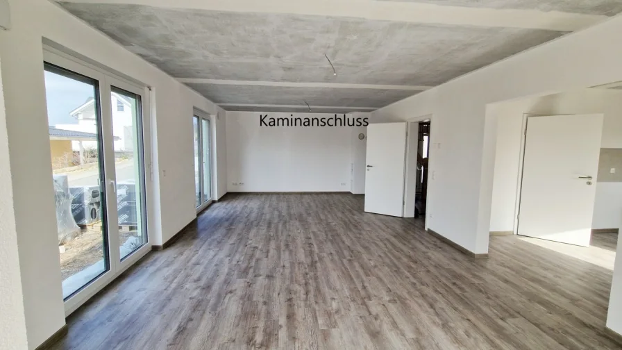 Wohnzimmer mit Kaminanschluss