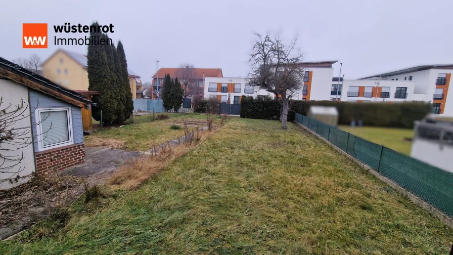 Gartenbereich mit Anschluß an Boschstraße