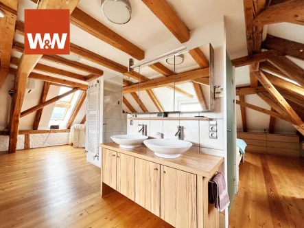 Start - Haus kaufen in Sankt Georgen im Schwarzwald - Sorry...leider reserviert. Wohnen mit Herz im Zwei-Familien-Haus. 6 Zimmer auf 179 m². TOP-Technik.