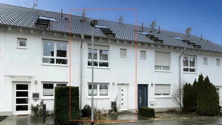 Titelbild - Haus kaufen in Rheinbach - Modernes Reihenmittelhaus mit flexiblen Erwerbsoptionen