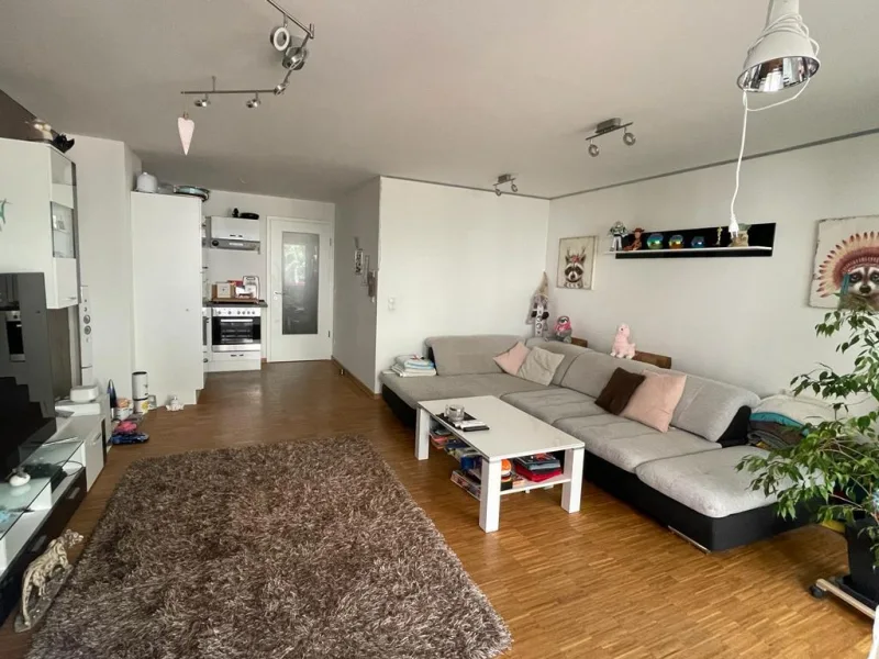 Wohn-/Esszimmer - Wohnung mieten in Bamberg - Zentral gelegene 2-Zimmer-Wohnungmit Terrasse in Bamberg-Mitte