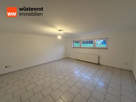 Wohnzimmer - Blick 1 - Wohnung mieten in Gundelsheim - Großzügige 3,5-Zimmer-Wohnung in Gundelsheim