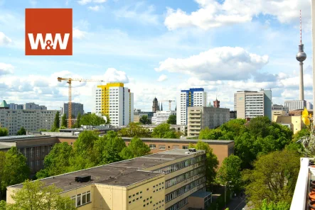 Aussicht Balkon Richtung Mitte - Wohnung kaufen in Berlin Mitte - Kapitalanlage! Gemütliche 2-Zimmer Wohnung mit Balkon in Berlin-Mitte (vermietet)