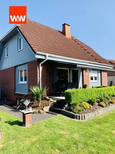 Außen Ansicht - Haus kaufen in Neustadt (Hessen) - Familien aufgepasst! Neubau nicht nötig - das perfekte Einfamilienhaus steht schon hier!