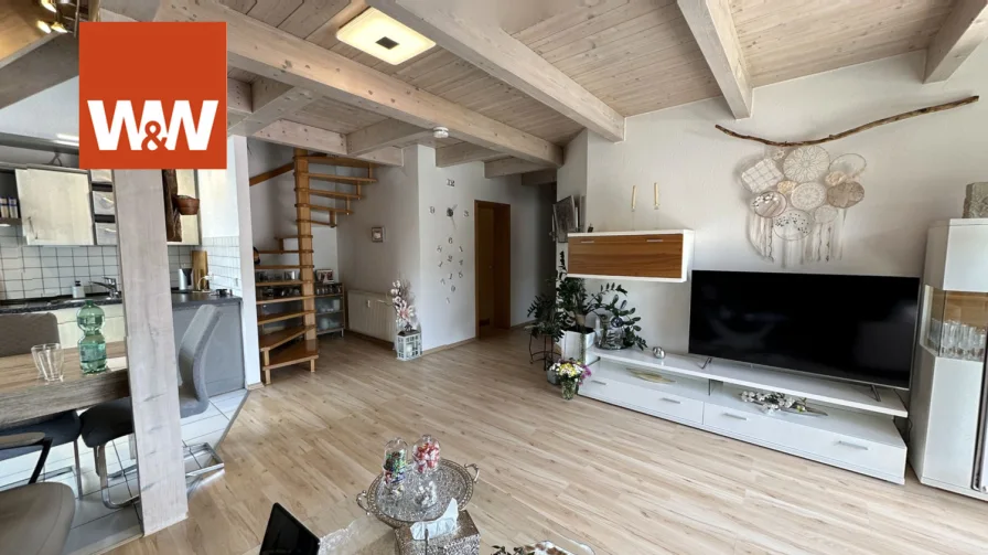 Wohn-Esszimmer Bild 1 - Wohnung mieten in Albstadt - Charmante  3,5-Zimmer-Maisonettewohnung in ruhiger Lage