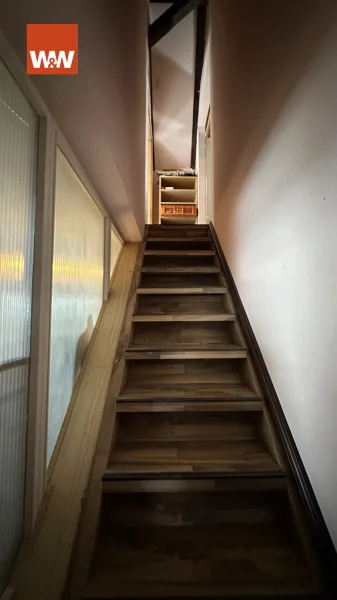 Treppe ins DG