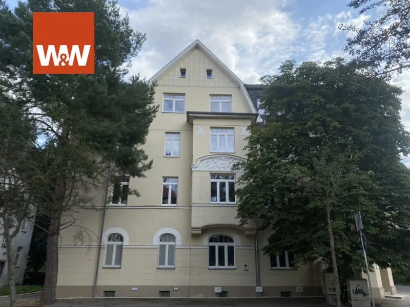 Hausansicht  - Wohnung kaufen in Zwickau - Kapitalanlage: 3-Zi.-Wohnung (AB.) mitBalkon in ruhiger Wohnlage