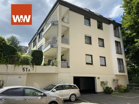 Hausansicht  - Wohnung kaufen in Wiesbaden - Attraktive 3-4-Zimmer-Wohnung, mit Balkon in bevorzugter Wohnlage