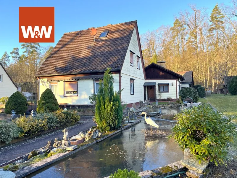 Süd- Ostansicht - Haus kaufen in Schnaittach - Sanierungsbedürftiges und urgemütliches EFH mit Potenzial, ca. 995 m² direkt am Wald