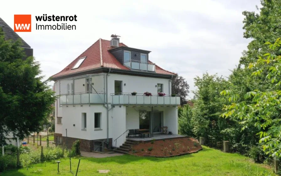 Ansicht  - Haus kaufen in Bad Salzuflen - Hier vereint sich Altbau mit Moderne –großzügiges Stadthaus in Bad Salzuflen