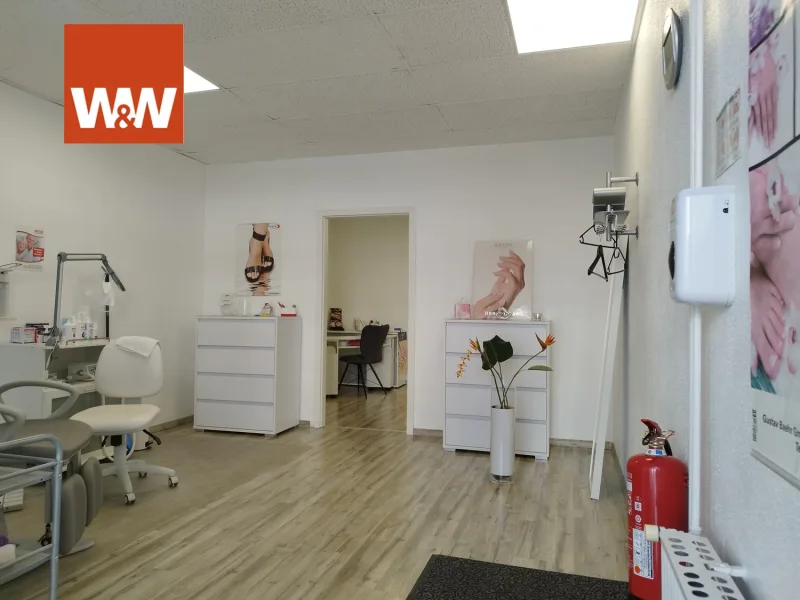 Raum 1 - Büro/Praxis kaufen in Oerlinghausen - Massagepraxis mit eigenem Tiefgaragenstellplatz