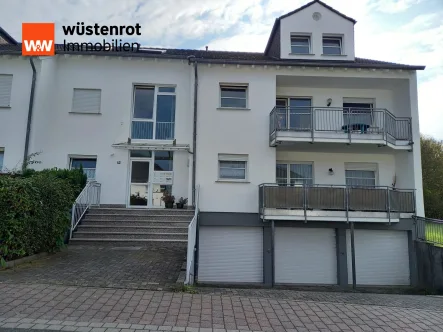 Hauseingang - Wohnung kaufen in Diez - Ruhig gelegene 2 ZKB Eigentumswohnung in Top Lage