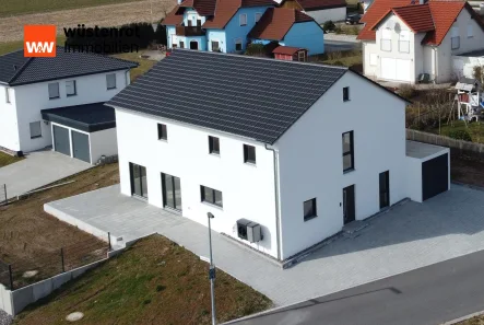 Ansicht Südosten5 - Haus kaufen in Freihung / Thansüß - Großzügiges Einfamilienhaus - NEUBAU - beste Ausstattung, jetzt noch mitgestalten, Provisionsfrei!