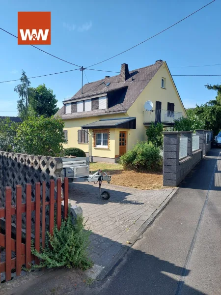 Ansicht Front Süden - Haus kaufen in Birlenbach / Fachingen (Lahn) - Günstig Erwerben, Birlenbach, Nähe Limburg, A3, Diez,