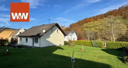 Außen - Haus kaufen in Elben - Ihr neues Zuhause in Elben!Freistehendes Einfamilienhaus mit großem Garten