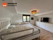 Schlafzimmer DG