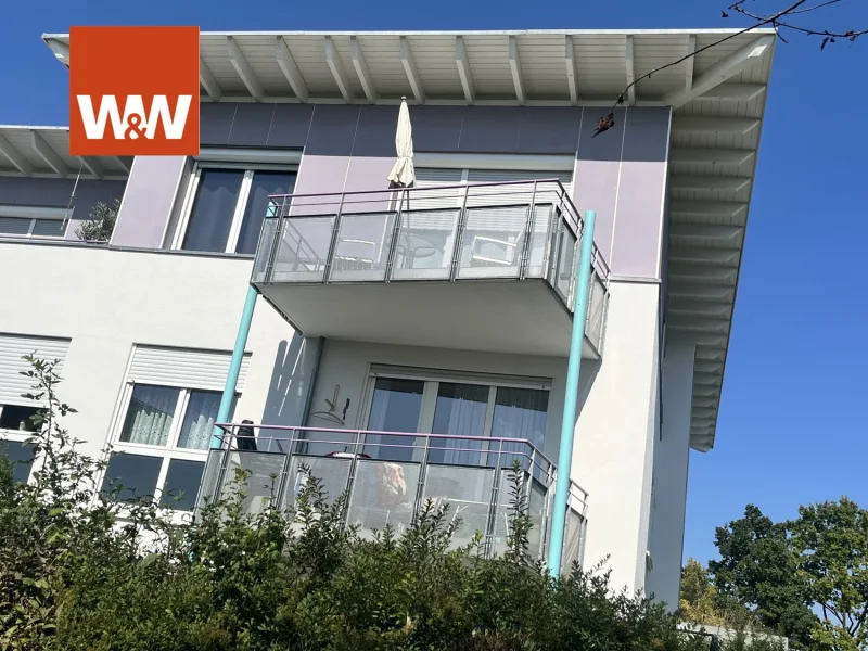 Aussenansicht - Wohnung kaufen in Ravensburg - Charmante 2-Zimmer-Dachgeschosswohnung mit Balkon in Westausrichtung