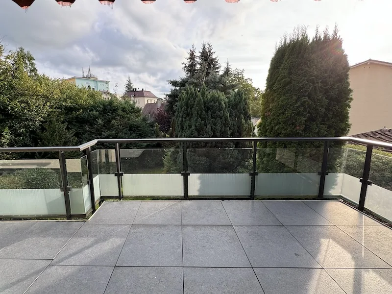 Balkon 1.OG - Wohnung kaufen in Lindau (Bodensee) / Aeschach - Traumhafte 5,5-Zimmer-Wohnung in zentraler Lage in Lindau-Aeschach