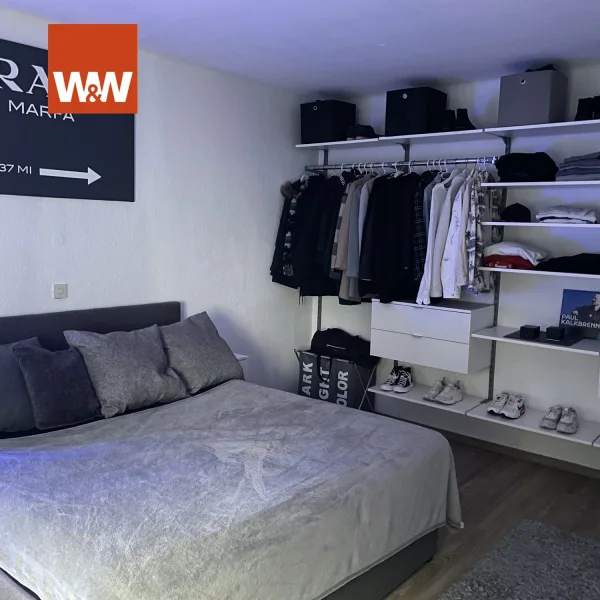 Schlafzimmer - Wohnung kaufen in Pforzheim - Schöne 2 Zimmer Wohnung als Kapitalanlage!