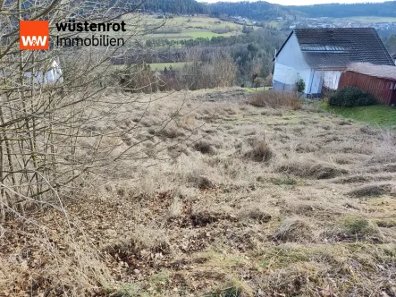 Bild mit Aussicht - Grundstück kaufen in Nagold - Großes Grundstück in Pfrondorf / teilbar bei Bedarf / herrliche Aussicht / ruhige Lage