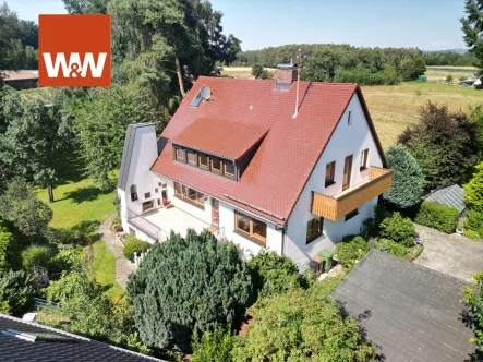 Willkommen zu Hause! - Haus kaufen in Möhrendorf / Kleinseebach - Modernisiert und Bezugsfrei: Anwesen in idyllischer Lage mit traumhaftem Garten