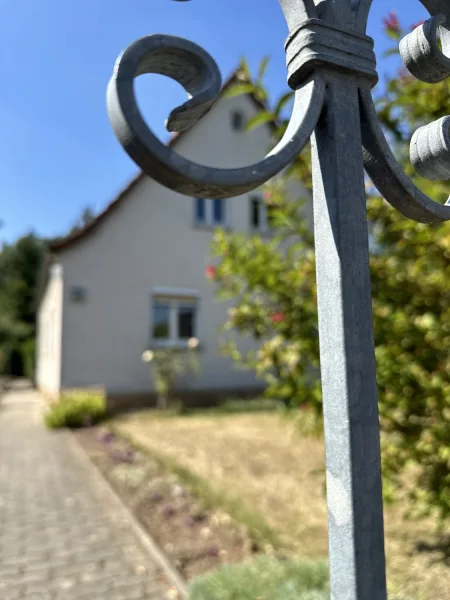 EFH in Randlage - Haus kaufen in Schwebheim - Einfamilienhaus in Ortsrandlage von Schwebheim